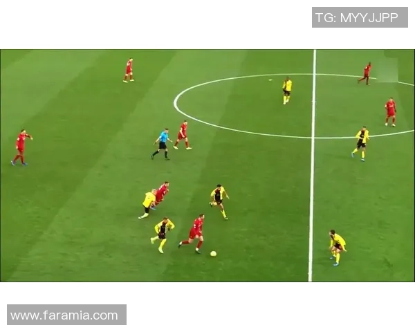 回顾98年足球盛宴那些闪耀的明星与经典瞬间